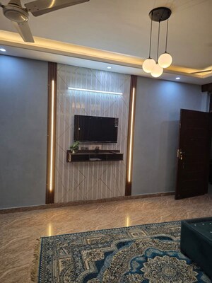 Room in 4 BHK Builder Floor at Freedom Fighters Enclave – for Rent