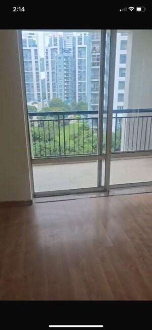 Room in 3 BHK Apartment at Nirvana Courtyard, Sector 50 – for Sale