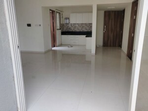 Room in 3 BHK Apartment at Kunal Aspiree, Balewadi – for Rent