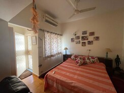 2 BHK + Pooja Room Apartment For Rent in RWA Apartments Sector 26
