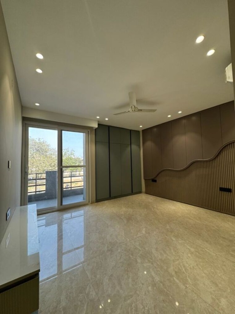 Room, sector 56 3 Bedroom 178 Sq.Yd. Builder Floor In Sector 56 Gurgaon 10091280