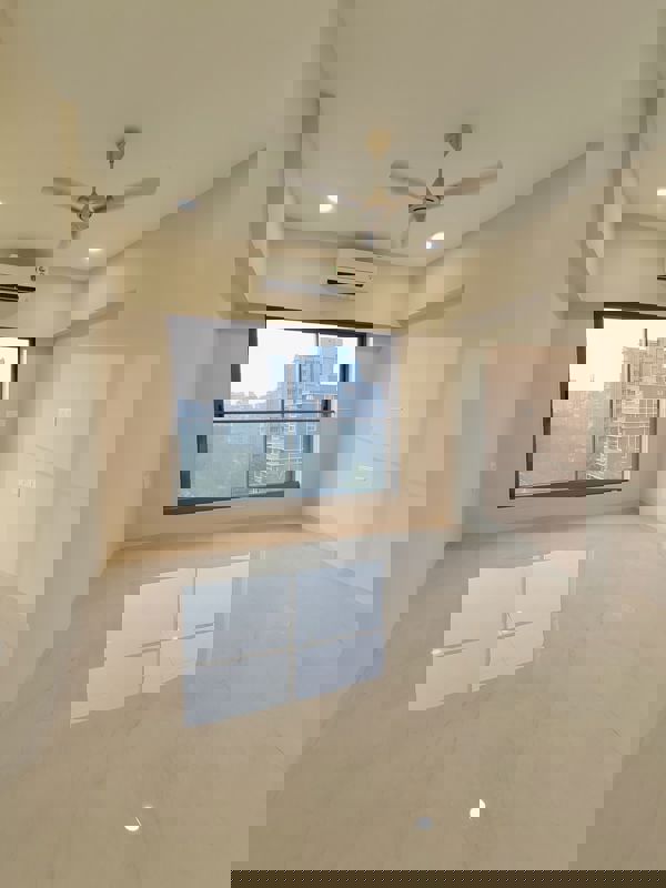 3 BHK 1240 Sq.Ft. Apartment in Nav Geeta CHS