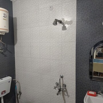 Furnished Amenities in 5 BHK Apartment at Riddhi Siddhi Apartments Gurgaon, Delhi Road – for Sale