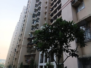 4 BHK Penthouse – Exterior View View at Amrapali Princely Estate, Sector 76 - for Sale