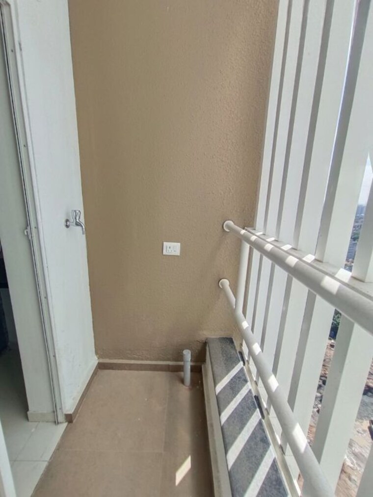 Balcony, runwal-the-central-park 3 Bedroom 1195 Sq.Ft. Apartment In Chinchwad Pune 10089557