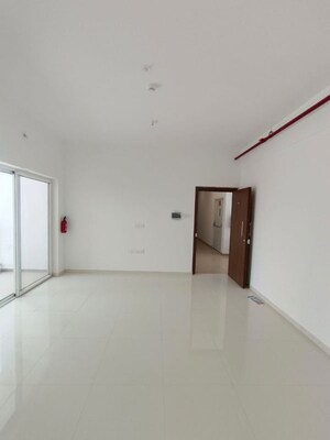 Room in 3 BHK Apartment at Runwal The Central Park, Chinchwad – for Sale