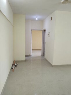 1 BHK Apartment For Rent in Yash CHS Malad