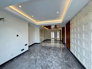 Room in 4 BHK Builder Floor at Freedom Fighters Enclave – for Sale