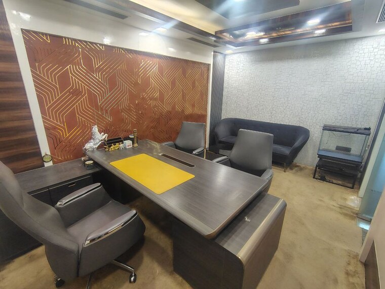 Team Area, netaji subhash place Commercial Office Space 988 Sq.Ft. In Netaji Subhash Place Delhi 10091466