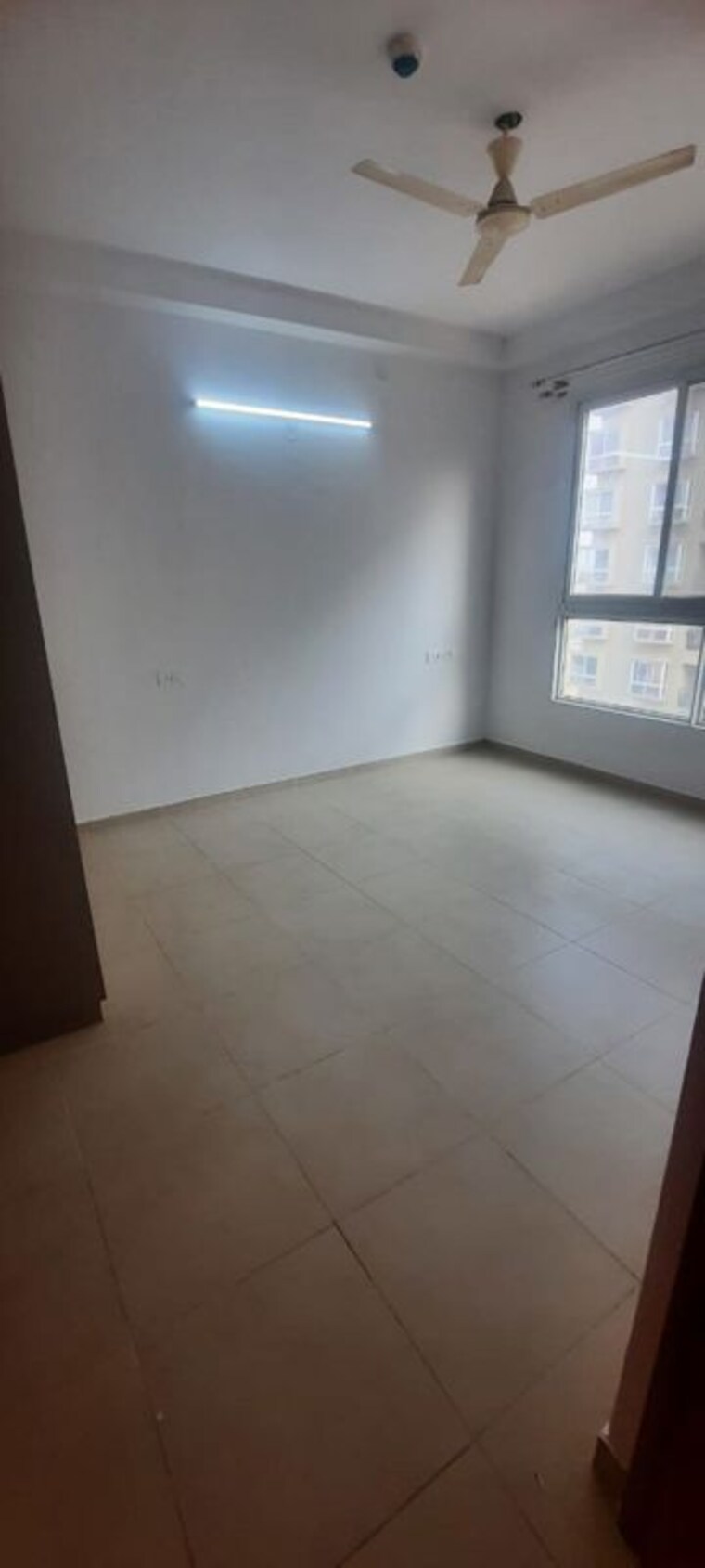 Room, bhartiya-nikoo-homes 2 Bedroom 1059 Sq.Ft. Apartment In Thanisandra Main Road Bangalore 10091478