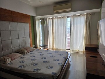 Bedroom in 2 BHK Apartment at Vrindavan Society, Malad West – for Rent