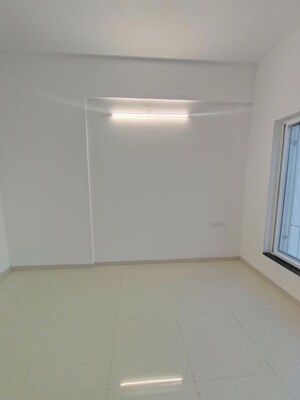 Room in 2 BHK Apartment at Runwal The Central Park, Chinchwad – for Sale