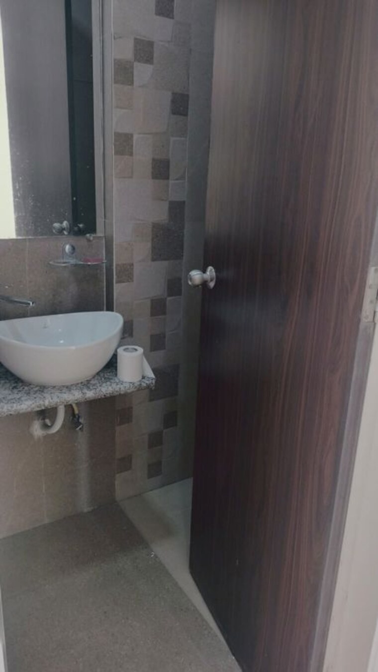 Bathroom, sidhivinayak-opulence 2 Bedroom 667 Sq.Ft. Apartment In Deonar Mumbai 10091501