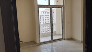 Room in 4 BHK Penthouse at Amrapali Silicon City, Sector 76 – for Sale