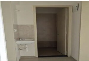 Bathroom in 1 BHK Apartment at Kohinoor Group Abhimaan, Shirgaon – for Rent