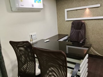 Team Area in  Office Space at Om Heera Panna Mall, Andheri West – for Rent