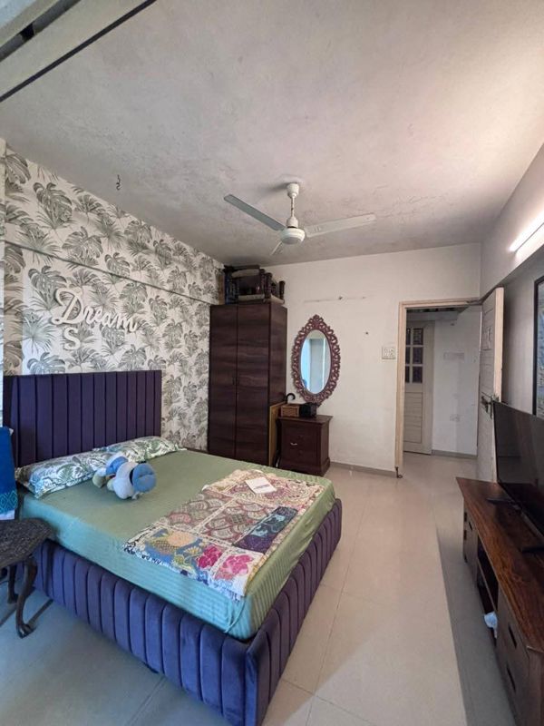 2 BHK + Extra Room Apartment For Rent in Ankur CHS Andheri West