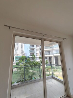 Room in 3 BHK Apartment at M3M Merlin, Sector 67 – for Sale