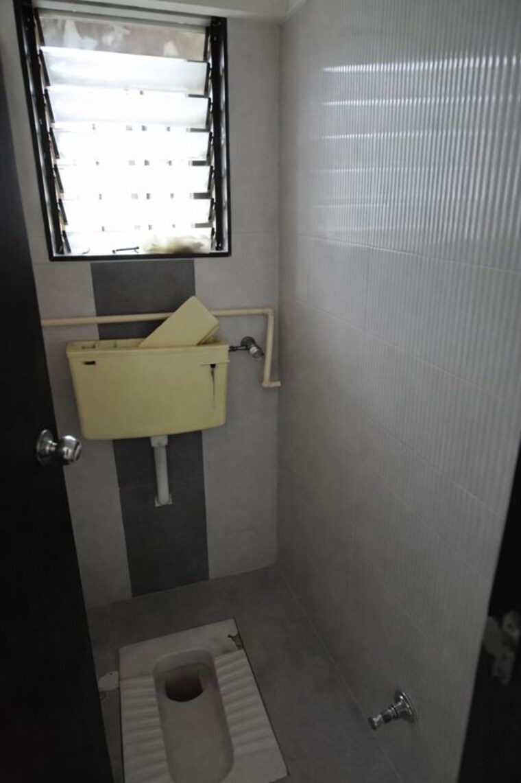 Bathroom, poonam-pallazo 1 Bedroom 595 Sq.Ft. Apartment In Morya Nagar Palghar 10091942