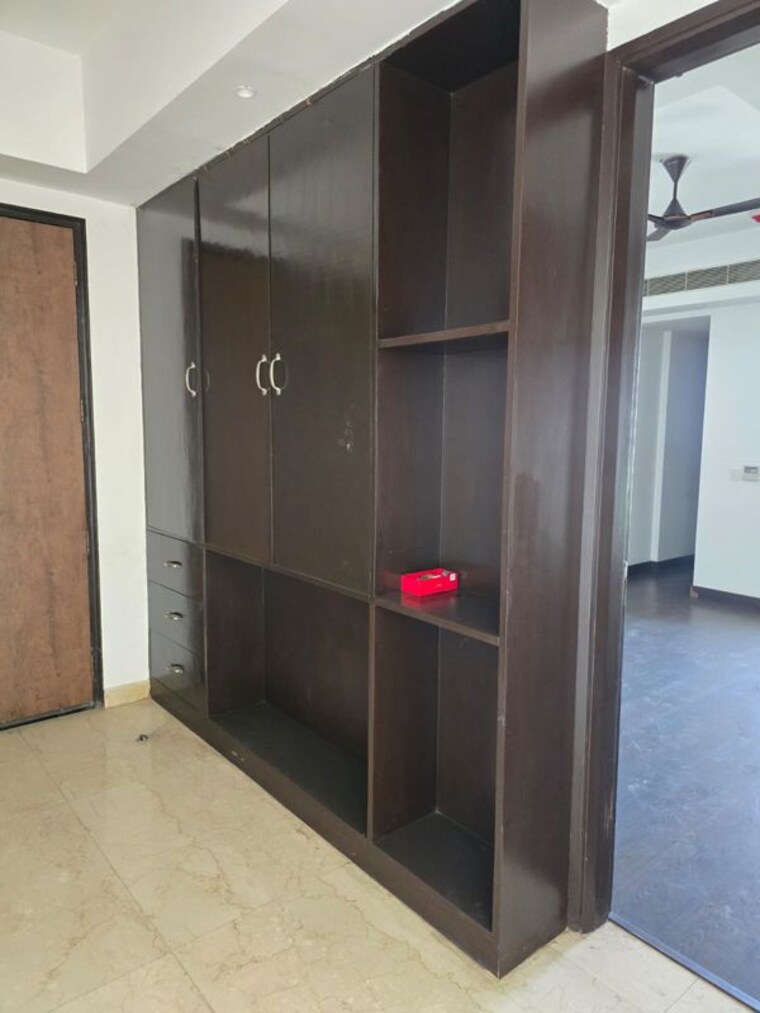 Cupboard, krrish-provence-estate 4 Bedroom 5800 Sq.Ft. Apartment In Gurgaon Faridabad Road Gurgaon 10075442