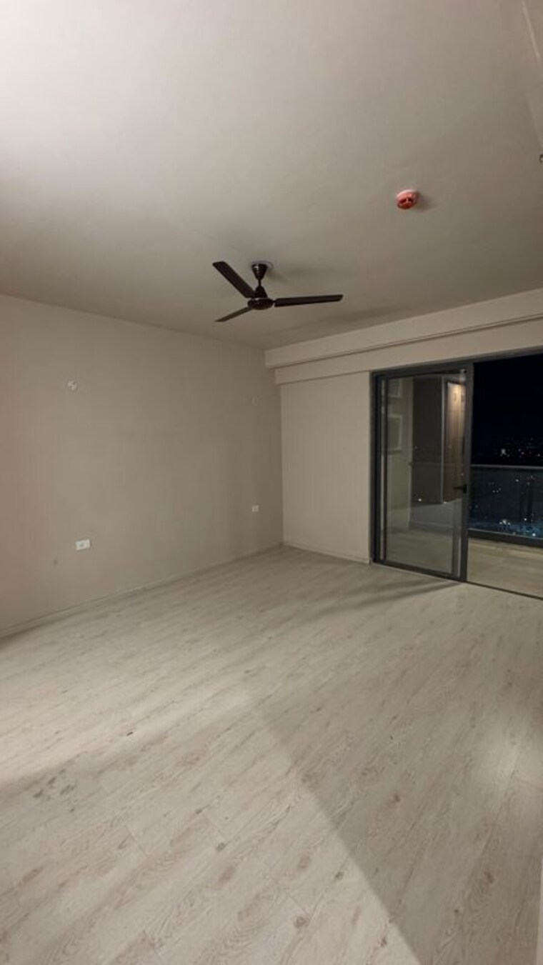Room, m3m-heights 2 Bedroom 1261 Sq.Ft. Apartment In Sector 65 Gurgaon 10092033