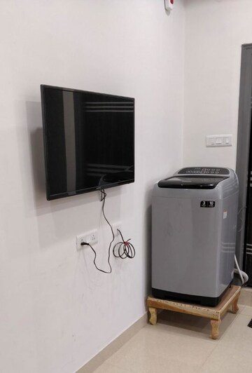 Room in 2 BHK Builder Floor at Mehdipatnam – for Rent