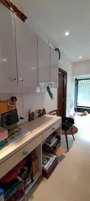  3 BHK Apartment at Juhu – for Rent