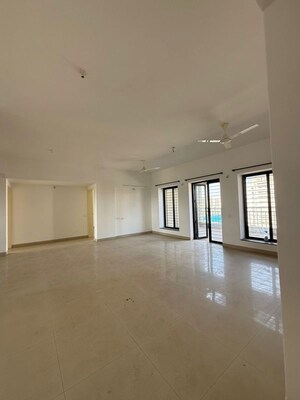 3 BHK Apartment For Rent in Golden Cascade, Wakad
