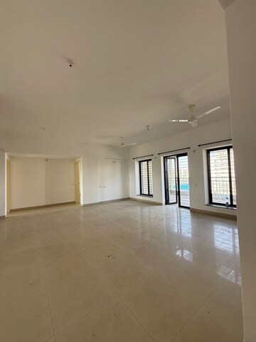 3 BHK Apartment For Rent in Golden Cascade, Wakad