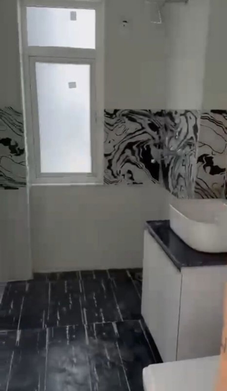Bathroom, indrapuram 2 Bedroom 1305 Sq.Ft. Builder Floor In Indrapuram Ghaziabad 10092283