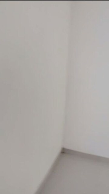 Room in 2 BHK Apartment at Bini Winspace Amelio, Andheri West – for Sale