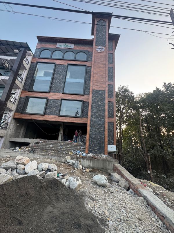 Office Space For Rent in Nehru Colony