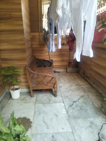 Staircase in 4 BHK Villa at Godrej Golf Link Villas, Sector 27 Yamuna Expressway – for Rent