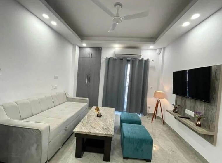 Living Room, saket 1 Bedroom 650 Sq.Ft. Apartment In Saket Delhi 10092594