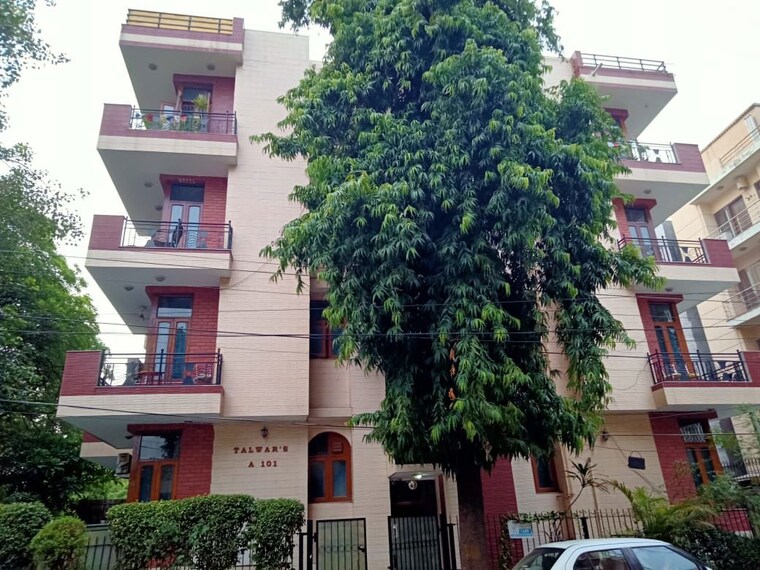 Exterior View, dlf phase i 4 Bedroom 200 Sq.Yd. Apartment In Dlf Phase I Gurgaon 10092606