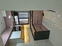 1 BHK + Study Room Apartment For Rent in Ghatkopar East
