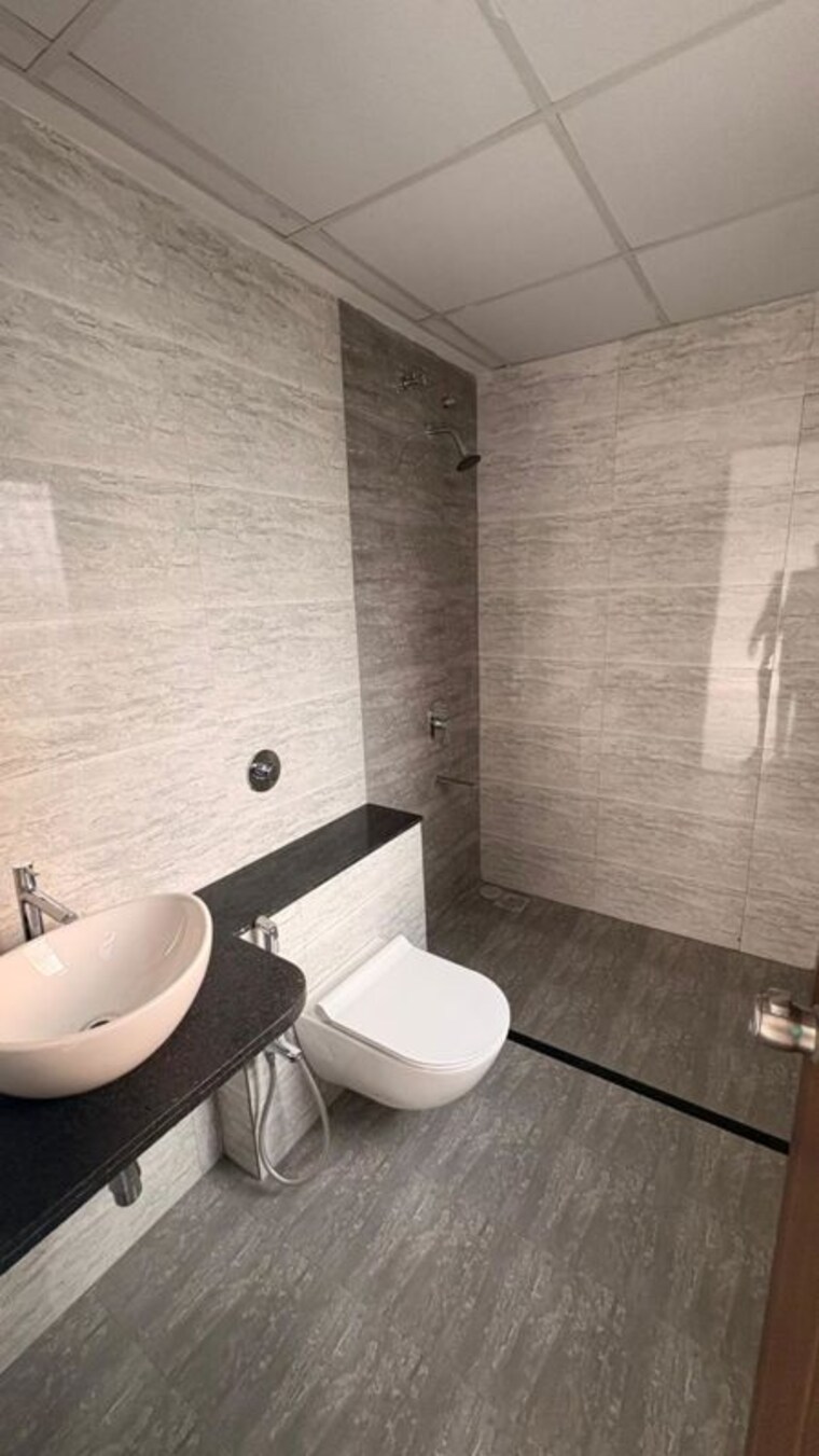 Bathroom, nyati-evolve-1 3 Bedroom 1070 Sq.Ft. Apartment In Magarpatta City Pune 10092800