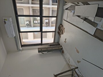 Balcony in 1.5 BHK Apartment at Ghatkopar East – for Rent