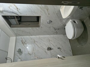 Bathroom in 1.5 BHK Apartment at Ghatkopar East – for Rent