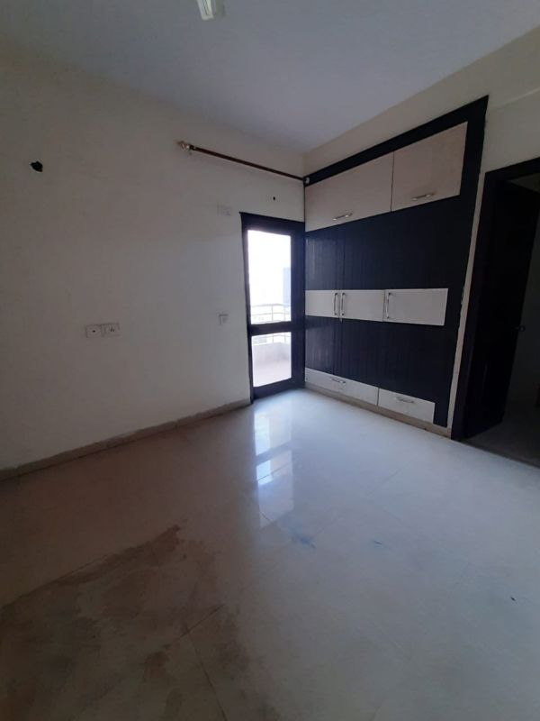 2 BHK + Pooja Room Apartment For Rent in RPS Savana