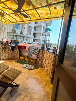 Bedroom in 3 BHK Apartment at Dwarka – for Rent