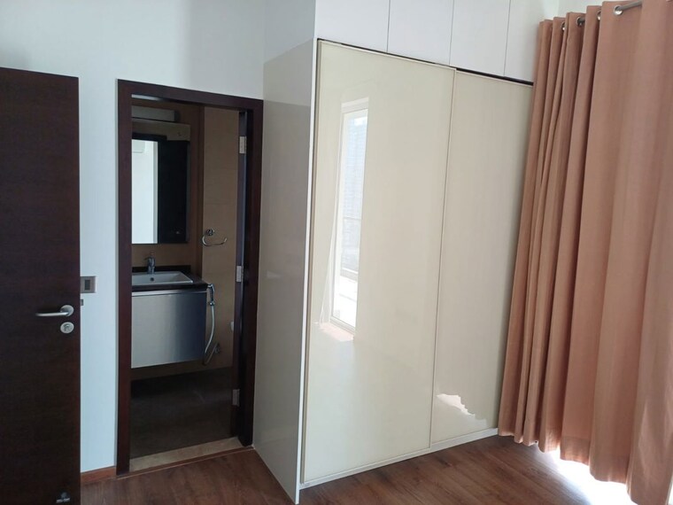 Room, pivotal-riddhi-siddhi 2.5 Bedroom 666 Sq.Ft. Apartment In Sector 99 Gurgaon 10092996