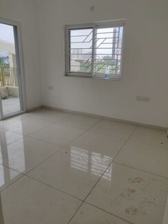 3 BHK + Servant Room Apartment For Rent in Dream Metropark County