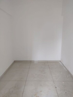 Room in 3 BHK Apartment at Dream Metropark County, Balewadi – for Rent