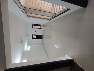 Furnished Amenities in 2 BHK Apartment at Gini Viviana, Balewadi – for Rent