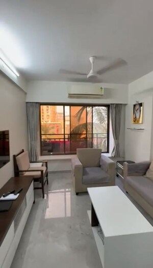 Team Area in 2 BHK Apartment at Ekta CHS Andheri, Andheri West – for Sale