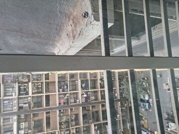 Balcony in 1 BHK Apartment at Ghatkopar East – for Rent