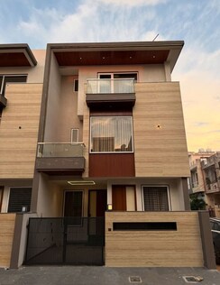 3 BHK + Pooja Room,Study Room,Extra Room Villa For Sale in Electronic City