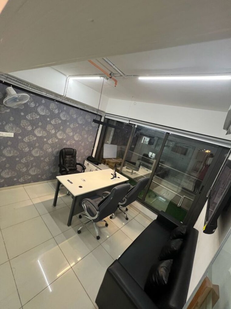 Team Area, gota Commercial Office Space 933 Sq.Ft. In Gota Ahmedabad 10093134