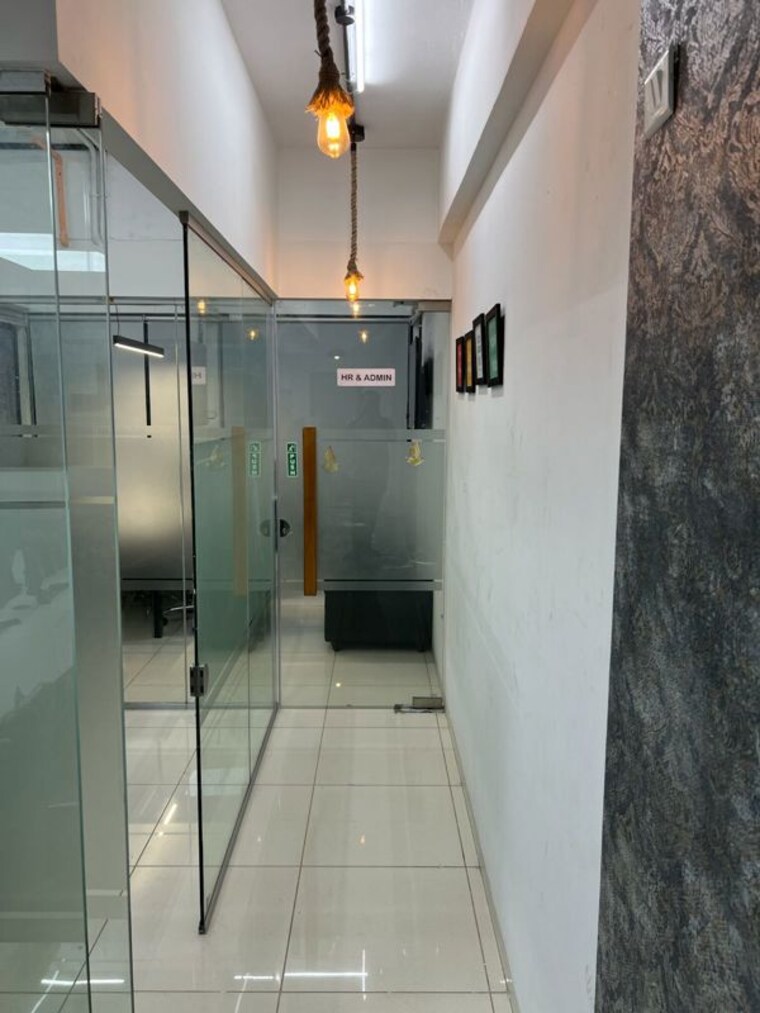undefined, gota Commercial Office Space 933 Sq.Ft. In Gota Ahmedabad 10093134